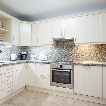 La Cartuja Del Golf Apartment Estepona Ngoại thất bức ảnh