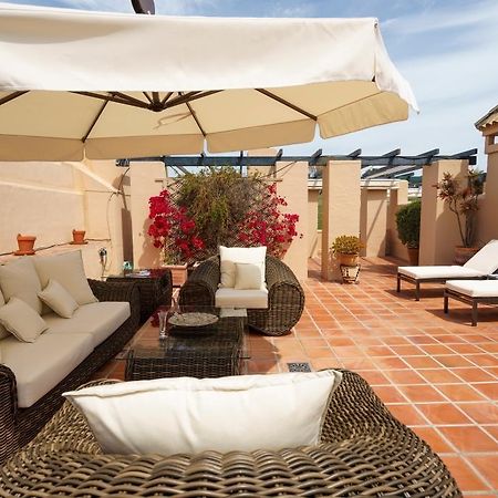 La Cartuja Del Golf Apartment Estepona Ngoại thất bức ảnh