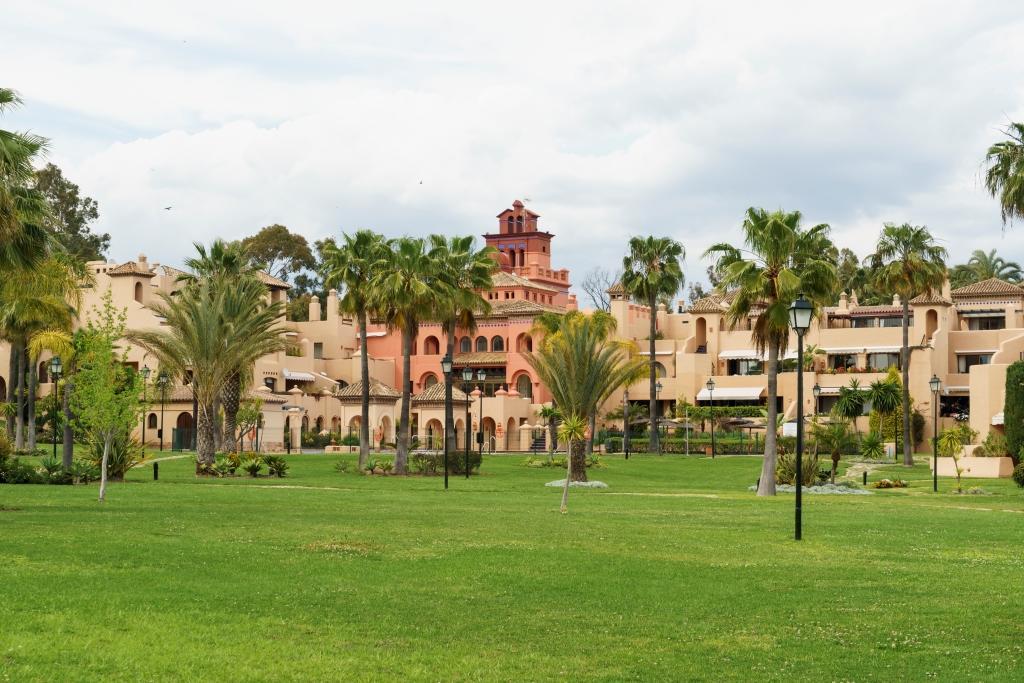 La Cartuja Del Golf Apartment Estepona Ngoại thất bức ảnh